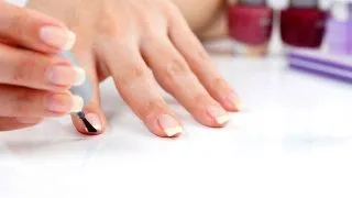 Trucuri pentru ca manichiura sa dureze mai bine de o saptamana