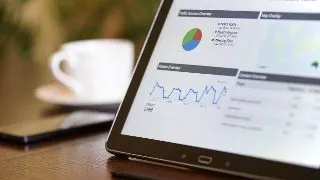 Cum iti promovezi afacerea online fara investitii mari