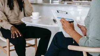 La ce sa fii atent cand mergi la interviuri. Invata sa recunosti un angajator dezirabil