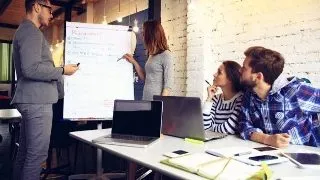 Fa un pas important spre dezvoltare in cariera cu Aprendis