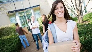 Top 3 lucruri pe care trebuie sa le stii inainte de a locui intr-un camin studentesc
