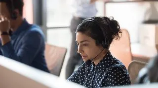 5 avantaje de care te poti bucura daca decizi sa te angajezi in timpul studiilor