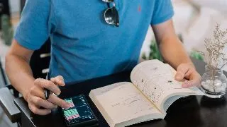 Top 5 aplicatii care iti fac viata de student mai simpla in 2025