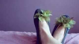DE CE IUBIM ...