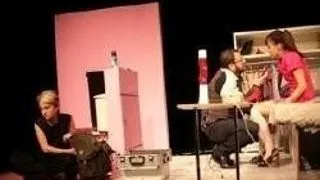 TEATRUL FOARTE MIC PREZINTA INTERZIS SUB 18 ANI