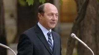 BASESCU: SISTEMUL UNIVERSITAR ESTE CORUPT