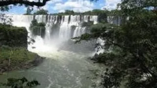 REVELION IN KENYA, BRAZILIA SAU CAMBOGIA