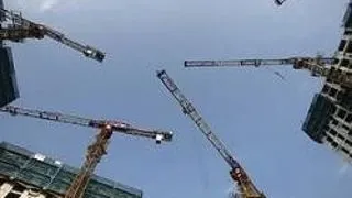 SALARIILE IN CONSTRUCTII AU CRESCUT DE PANA LA PATRU ORI