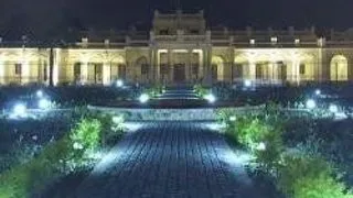 DELHI UNIVERSITY