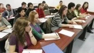 UNIVERSITATILE NU PERMIT STUDENTILOR SA-SI CONTESTE NOTELE DE LA EXAMEN