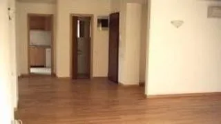 APARTAMENTELE NOI VIN CU INTARZIERE