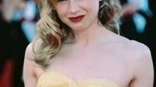 RENEE ZELLWEGER VORBESTE DESPRE UN POSIBIL 'BRIDGET JONES ' 3