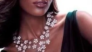 VOGUE LUPTA IMPOTRIVA RASISMULUI
