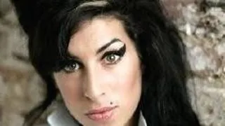 SOACRA LUI AMY WINEHOUSE AR TRIMITE-O LA INCHISOARE