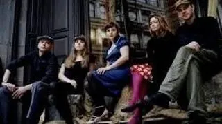 'DANCE WITH ME' IN LUMEA NOUVELE VAGUE