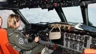 O NOUA SCOALA DE PILOTI DE AVIOANE