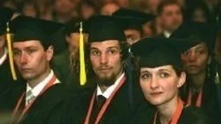 Taxe exorbitante pentru studentii romani
