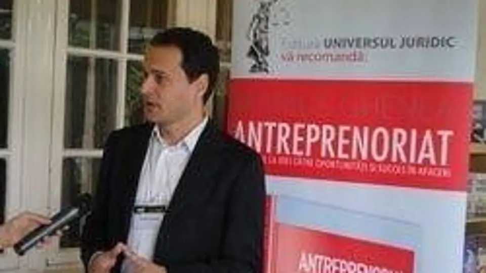 2/23282