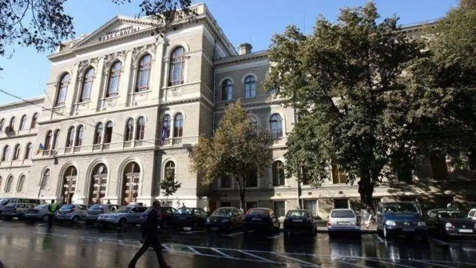 3/35712